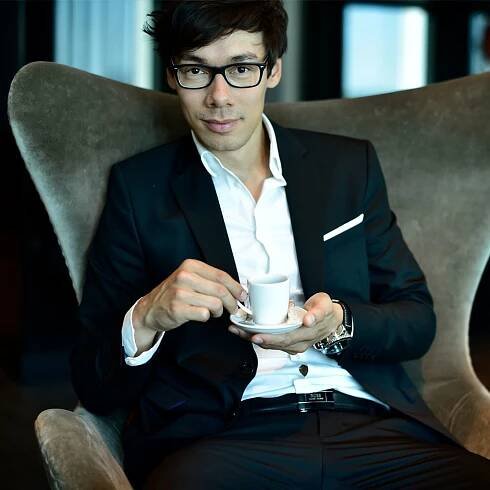 Florian Clyde - Schauspieler, Synchronsprecher & Profisprecher aus Berlin
