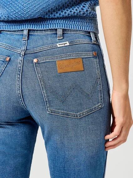 Dámské džíny WRANGLER Sunset klasicky modré-seprané | EXE JEANS | Specialisté na džíny Mustang, Cross, Mavi a další