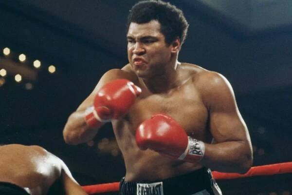 Muhammad Ali (right) in action against Leon Spinks during a boxing match for the world heavyweight title