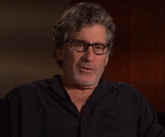 Paul Michael Glaser Biography - Facts, Childhood, Family Life & Achievements