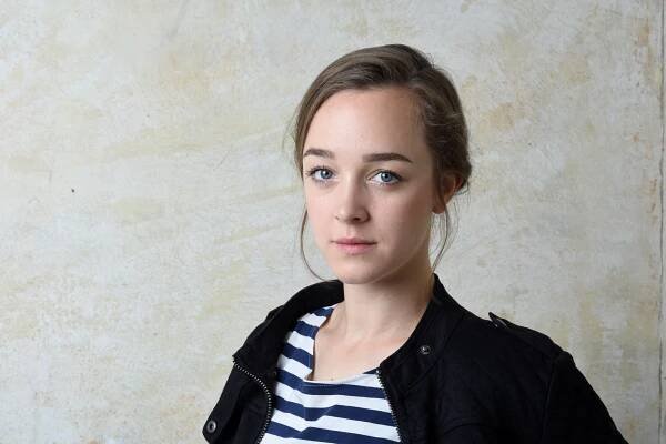 Werich a Holan v jedné vile. Švandovo divadlo uvede hru Hadry, kosti, kůže - First Style