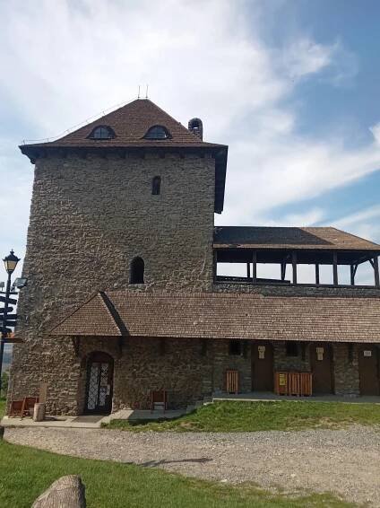 Fotografie - Zřícenina hradu Starý Jičín (Zřícenina, Starý Jičín, Česko). - 06.09.2022
