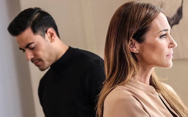 – Paula Echevarría & Carlos Rivera – – Paula Echevarría