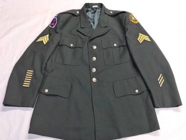 Uniformy :: US ARMY STUFF