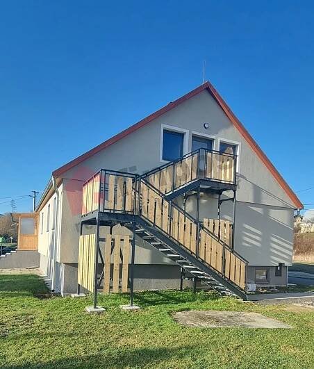 Prodej bytu 3+1 82 m2, Hradec - Nová Ves, Okres Jeseník - Jeseník