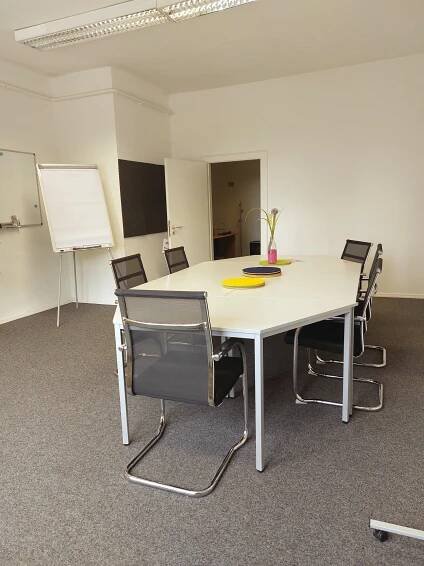 Konferenzraum,Schulungsraum,Meetingraum,Besprechungsraum,Tagungsraum,Seminarraum,Workshopraum,Coachingraum