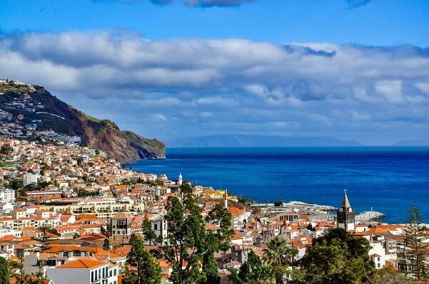 Ceny letů Praha - Funchal: kdy nakupovat a cestovat (za nejlepší cenu) - Madeira