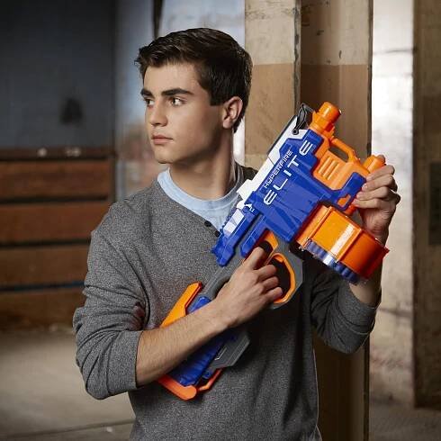 Hasbro Nerf Elite Hyperfire