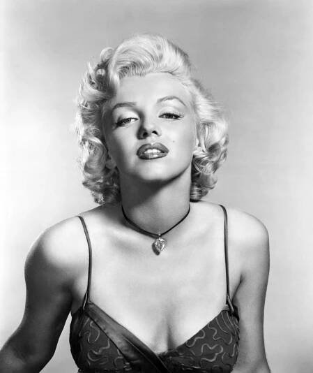Jak bílé šaty změnily svět: Před 70 lety vznikla ikonická fotografie Marilyn Monroe
