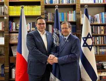 Jasná česká solidarita s Izraelem, nejasno ale mají v Evropě. Reálná diplomacie se děje jinde