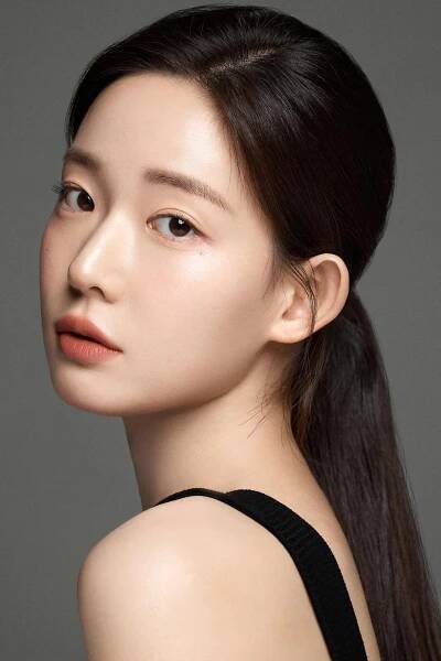 Choi Yoon-ji herečka