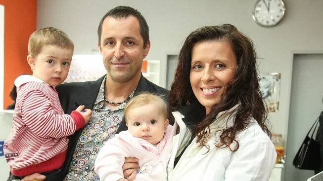 Utekl z církve i od ženy, teď chystá svatbu: Bývalá hvězda Snídaně s Novou je zamilovaná až po uši - Super.cz