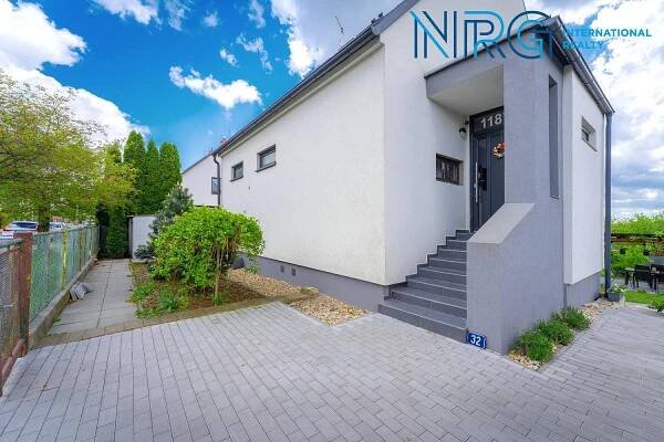 Prodej Dům, K Hvězdárně, Hradec Králové - Nový Hradec Králové