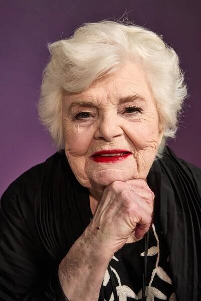 June Squibb poses in the IMDb Portrait Studio at The Independent Spirit Awards on February 22, 2025 | Source: Getty Images