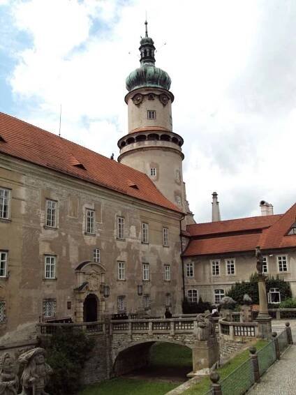 zamek-nove-mesto-nad-metuji-02