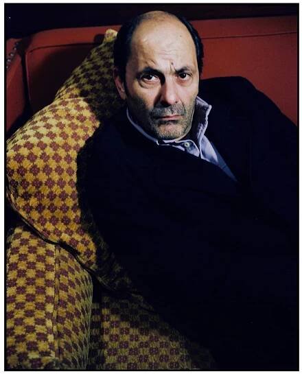 Quelle triste nouvelle, Jean-Pierre Bacri nous a quittés...Il nous a fait tellement rire! Et je peux en témoigner parce que j’ai eu l’occasion de le photographier pour la presse...un humour si particulier✨