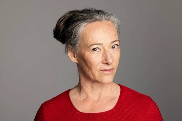 Dinah Geiger, Schauspielerin - Agentur aziel, Berlin