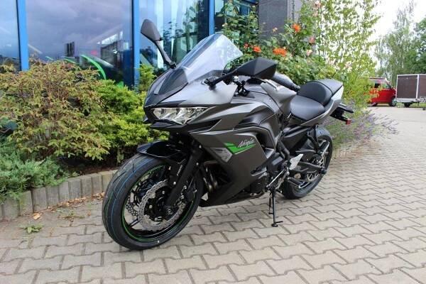 Kawasaki Ninja 650 2024 SKLADEM NYNÍ AKCE