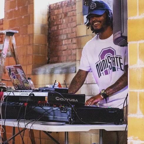 DJ T-REXX