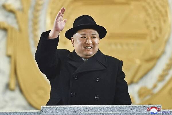 Dobré vedení při maření hrozeb, pochválil Kim Putina v přání ke Dni Ruska
