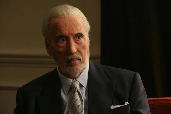 Oči války - Z filmu - Christopher Lee