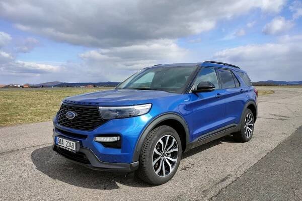 Test Ford Explorer 3.0 V6 EcoBoost PHEV ST Line | Autojournal.cz