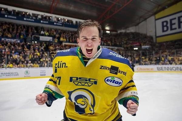 Uzavřu se do své bubliny, říká před vstupem do play off zlínský gólman Huf