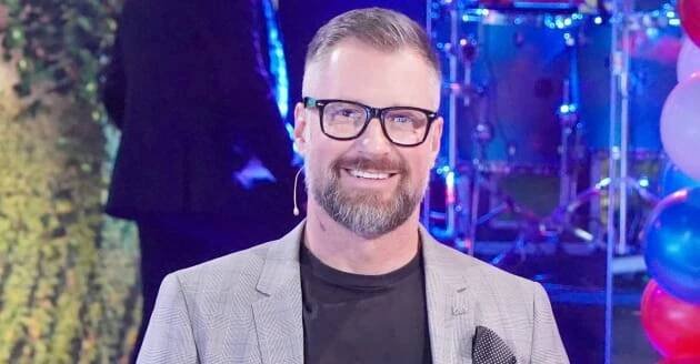 Moderátor Petr Vágner se předvedl jako český Ironman. V horké Sahaře vybojoval cennou medaili