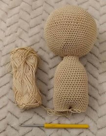 Crochet Bags Purses, Purses And Bags, Amigurumi Free Pattern, Doll Pattern, Doll Making, Fondant