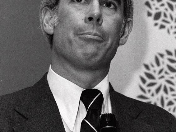 Former longtime Illinois US Rep. John E. Porter dies at 87