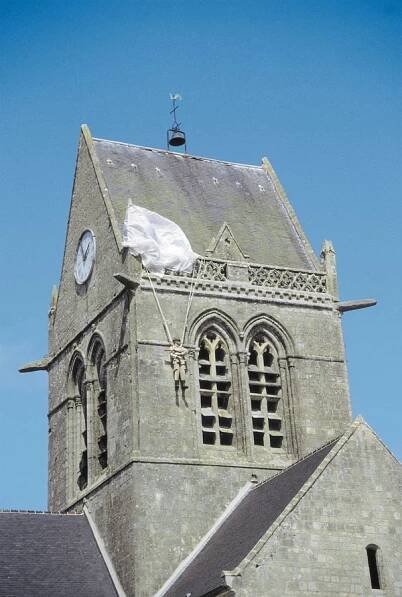 D-Day invasion Sainte Mere Eglise tour