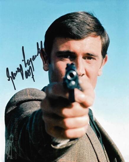 george-lazenby-autograph-GL-09-wm