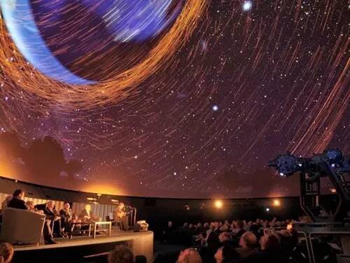 Planetárium Praha se po rozsáhlé rekonstrukci znovu otevírá! – Kudy z nudy