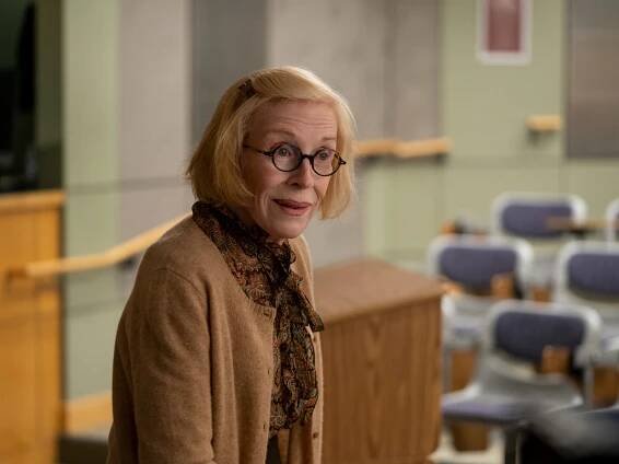 Holland Taylor on TV World Building, College Regrets, and the 'Freedom' of Going Makeup-Free Onscreen