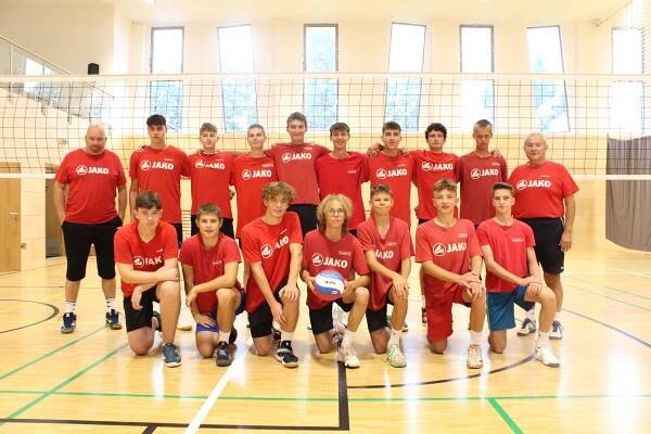 Jubileum. Ikona volejbalové Slavie Hradec Králové Lilko slaví 70. narozeniny