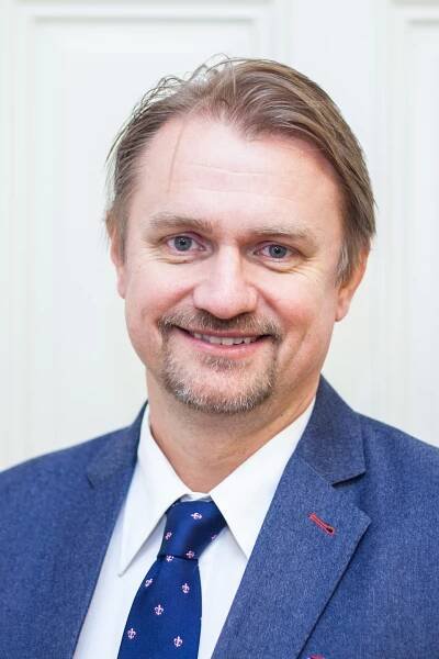 René Foltán profesorem – LKS časopis