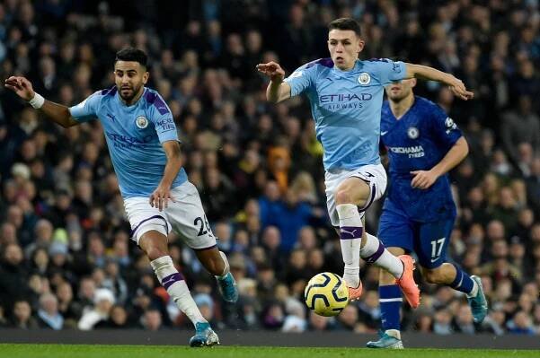 V "modrom" derby triumfoval Manchester City nad Chelsea