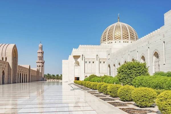 Maskat, Omán, Rudé a Arabské moře, Nejlepší destinace pro plavbu lodí, Plavby lodí po celém světě | PT Tours