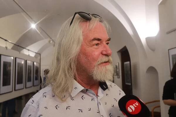 Jubilant Jan Vávra z Písku vystavuje fotografie na budějovické radnici