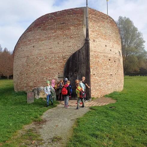 Sluňákov s družinou 29.10.2024 - ZŠ a MŠ Čelechovice na Hané