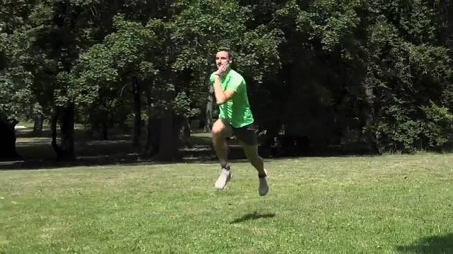 Lifting, skipping, zakopávání aneb naučte se běžeckou abecedu