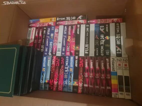 VHS kazety - nahrané z TV - Hradec Králové - Bazar