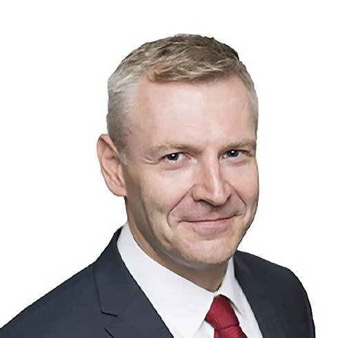 senator hraba manipulace v mediich v akci