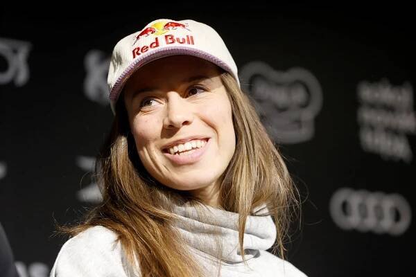 Snowboardistka Eva Adamczyková
