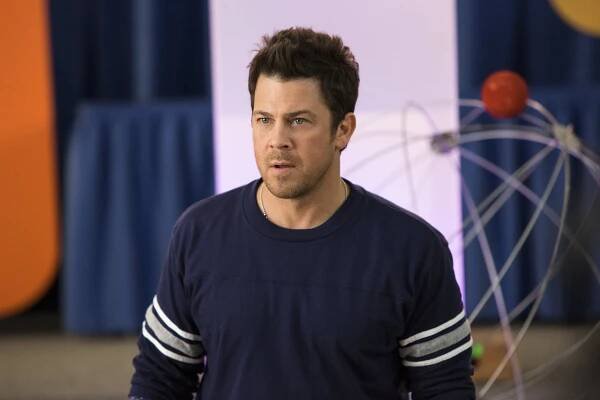 Knihovníci - A pravidlo tří - Z filmu - Christian Kane
