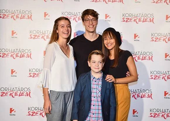 A Korhatáros szerelem második évadának sajtóbemutatója - Vera Hajdu, Tamás Kovács, Marcell Mayer, Korinna Kovács - Korhatáros szerelem - Season 2 - Z akcí