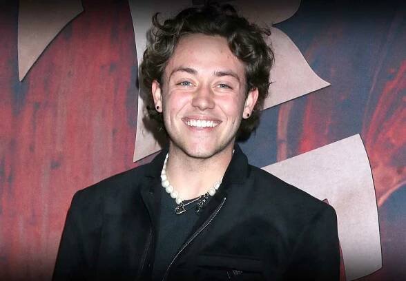 43 Facts About Ethan Cutkosky