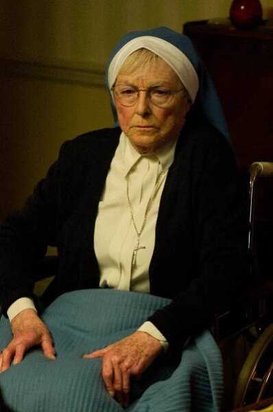 Barbara Jefford - Philomena - Z filmu