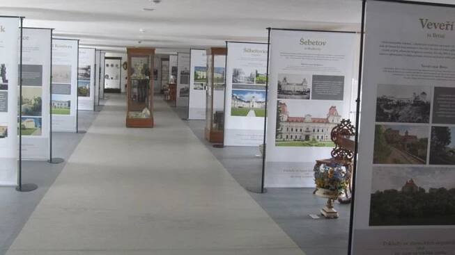 Poklady z depozitářů – výstava ukrytých skvostů na zámku Lysice - Novinky