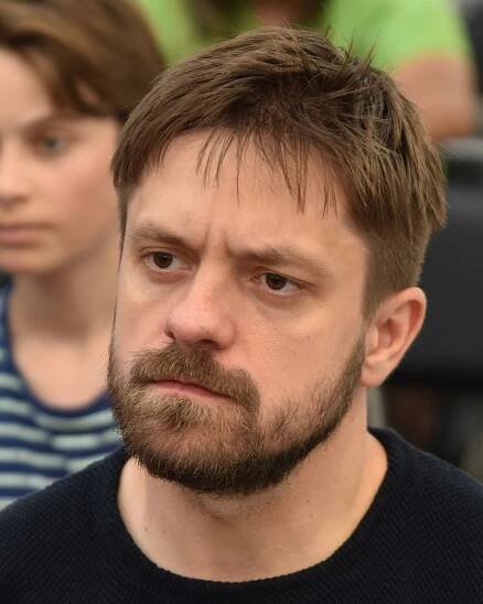 Soubor:Jiří Mádl (2022) II.jpg – Wikipedie